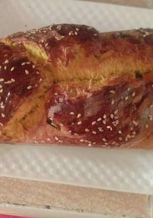 A picture of Fruit brioche bread.
