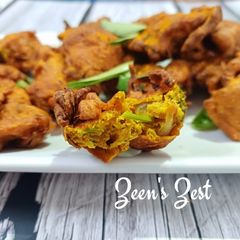 A picture of Lakadong Turmeric Gram Flour Fritters.