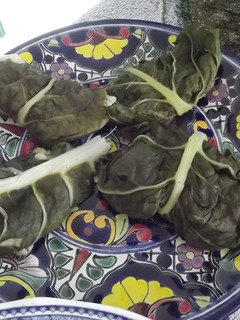 Una foto de Tamal con hoja de acelga