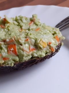 Una foto de Aguacate relleno
