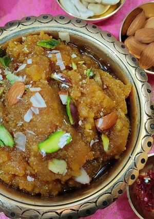 A picture of Besan Halwa.