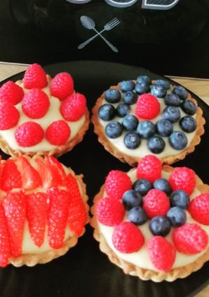 Une photo de Tartelettes aux fruits rouges