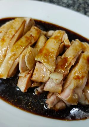 รูปของ ไก่ต้มราดน้ำซีอิ๊วแบบสิงคโปร์