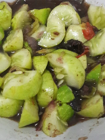 Cara Gampang Menyiapkan Resep  Rujak timun yang Sempurna, Bikin Ketagihan