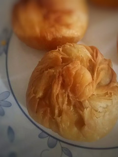 A picture of Crispy Qeema kachori.