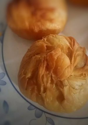 A picture of Crispy Qeema kachori.