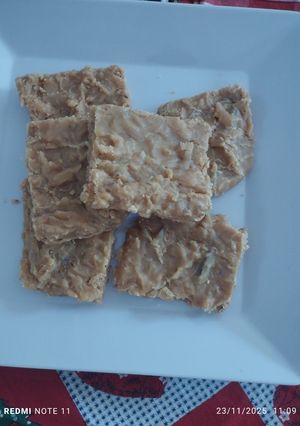 Una foto de Cocadas con leche y coco