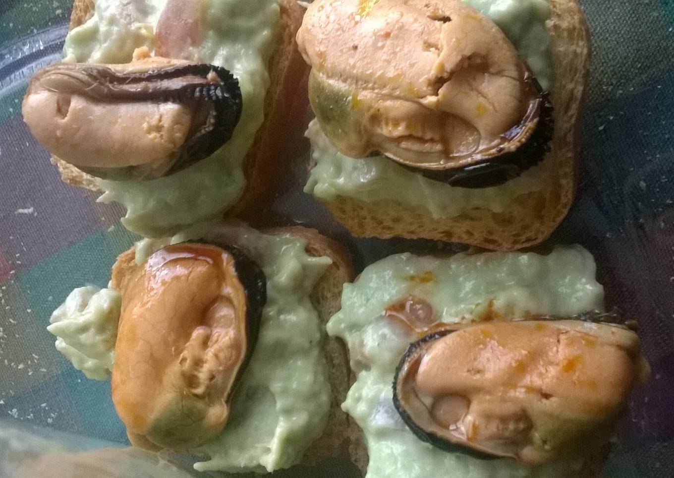 Aguacate y mejillón: Mejicates