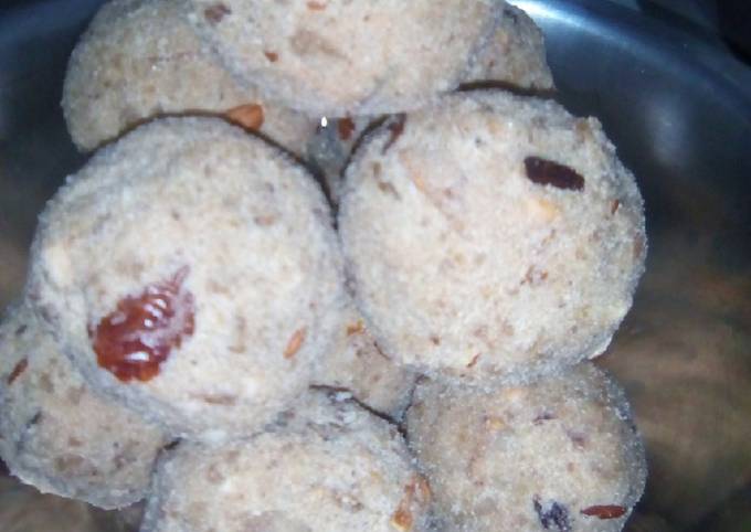 Steps to Make Favorite Bisbar ke ladoo