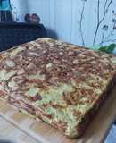 Tortilla de papas todo en crudo en la flip