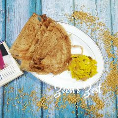 A picture of Yellow Sorghum/Jowar Dosas.