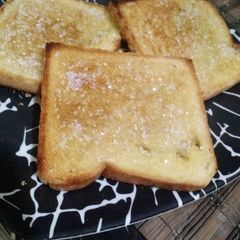 Sugar toast A picture of Sugar toast.