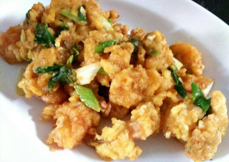 Rahasia Memasak Udang saos telor asin yang Renyah