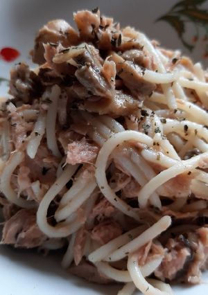 A picture of Gerd friendly tuna pasta.