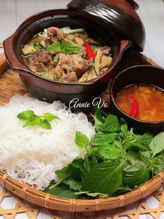 Hình của món Bún măng vịt.