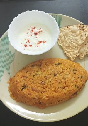 A picture of Tangy Roasted Tomato Onion Rice | Quick Leftover Rice Transformation.