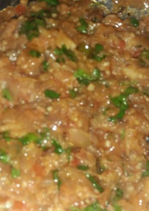 A picture of Baingan ka bharta.