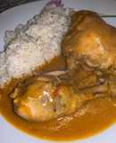 Contramuslos de pollo con salsa de patata y zanahoria