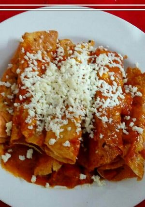 A picture of Papad paneer makhni.