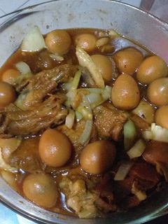 Foto resep Semur ayam telur puyuh