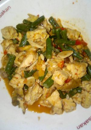 Foto resep Tumis tempe kacang panjang suwir ayam sambal