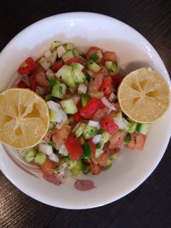 عکسی از دستور سالاد شیرازی🍋