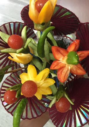 A picture of Cherry tomato & capsicum salad.