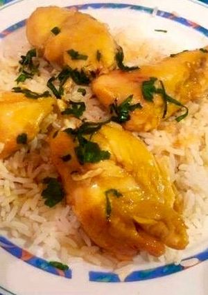 Una foto de Pollo a la mostaza y naranja fácil