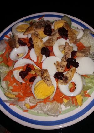 Una foto de Ensalada SUGU