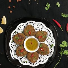 Black Chickpeas Tikki A picture of Black Chickpeas Tikki.
