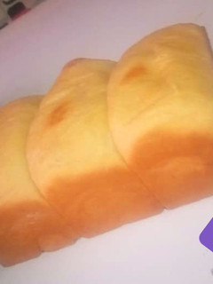 A picture of Butter bread.
