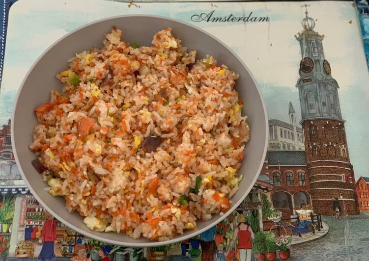 Resep Salmon fried rice😍😋 yang Enak Banget