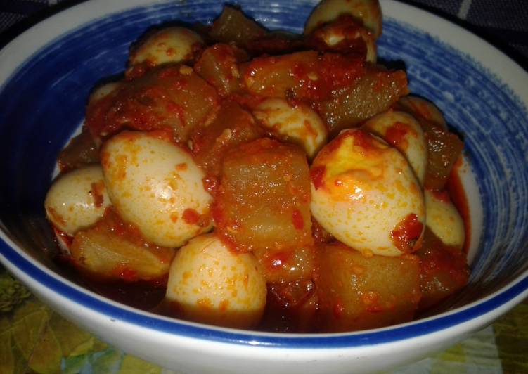 Balado telur puyuh dan kentang