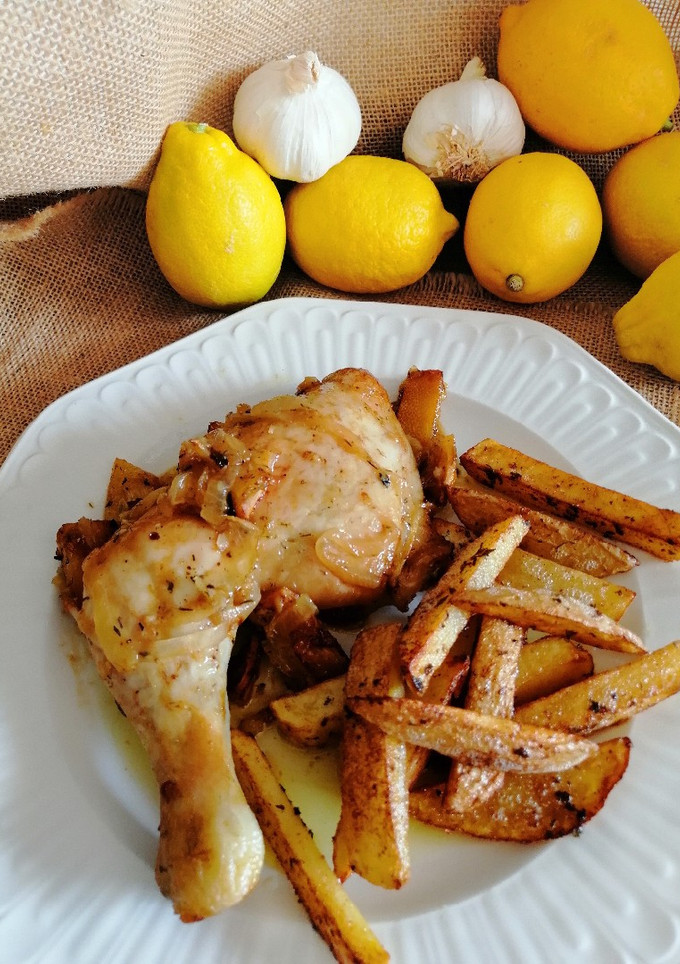 Una foto de Pollo asado al limón