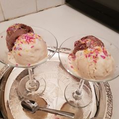 A picture of Homemade icecream.
