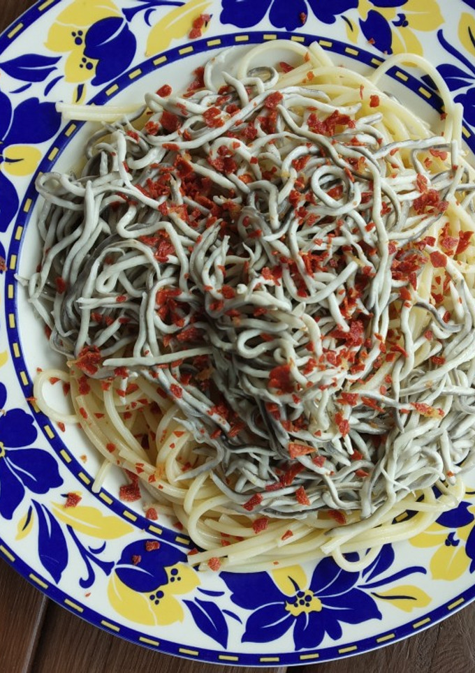 Una foto de Spaghetti con gulas