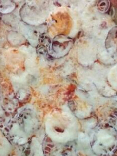 Magyaros pizza recept fotója