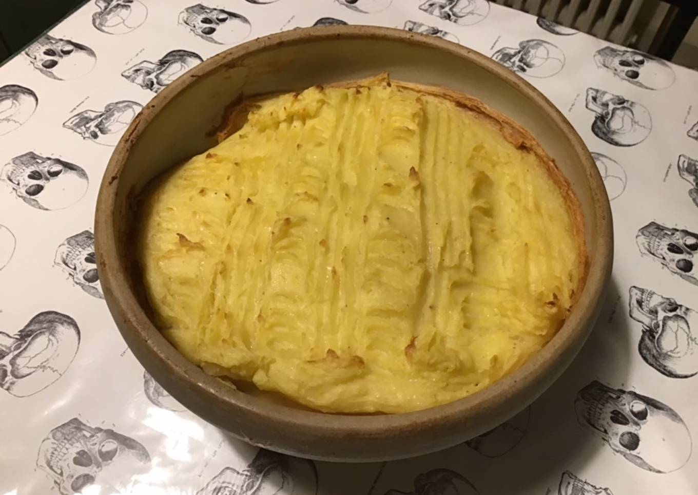 Purée de pommes de terre roseval gratinée à l emmental