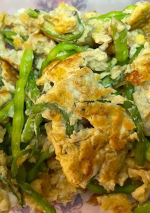 รูปของ ผักขี้หูดผัดไข่ใส่ขิง🧄🫚🥚