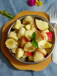 फलाहारी चाट(falahari chaat recipe in hindi) रेसिपी मुख्य फोटो