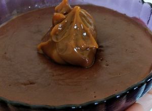 Una foto de Postre de chocolate light, sin azúcar 😋😋
