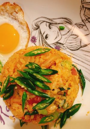 รูปของ ข้าวผัดกิมจิพริกสด🍳 style by barbie👩🏼‍🍳