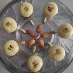 A picture of Milk Malai Peda.