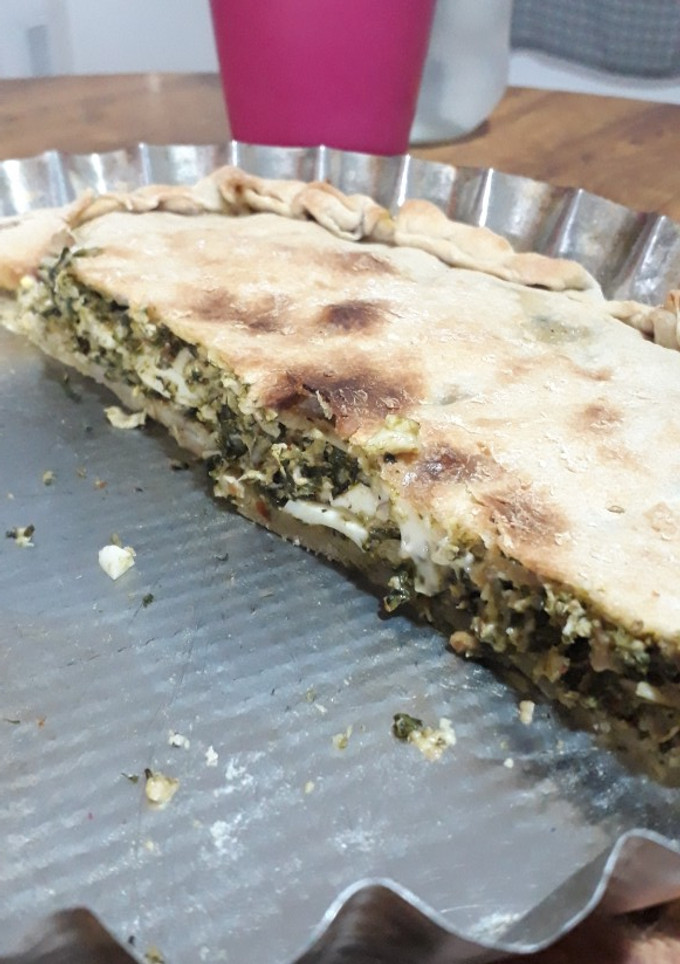 Una foto de Tarta de acelga y pollo!! riquísima y fácil 😉