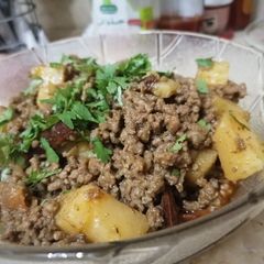 A picture of Dhaba style alu Qeema.