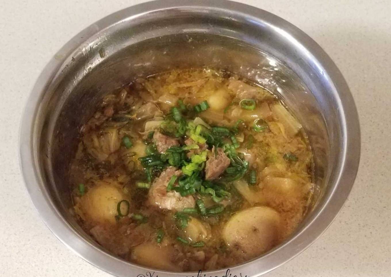 Slow-Cooked Pork with Cabbage