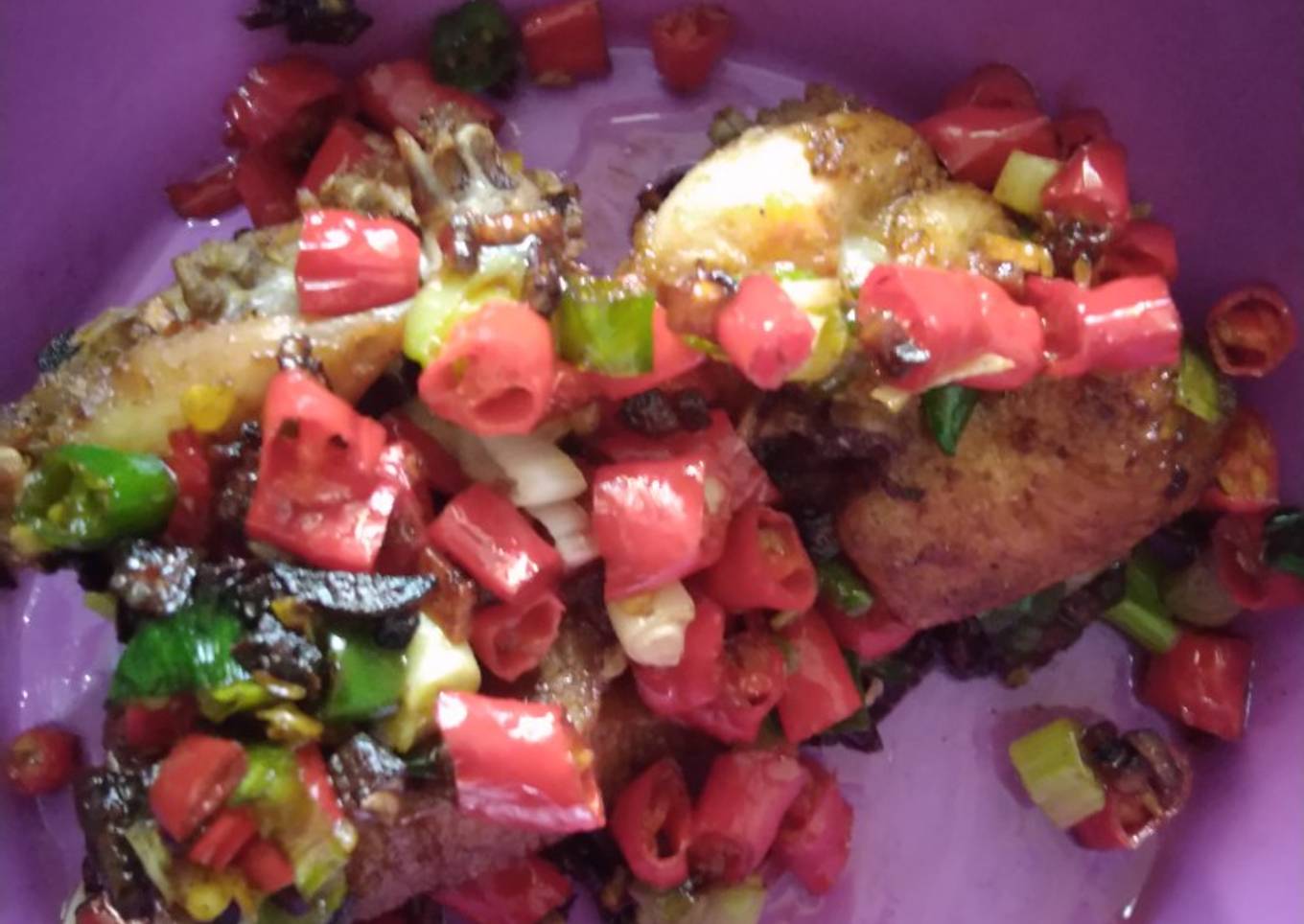 Ayam goreng bawang