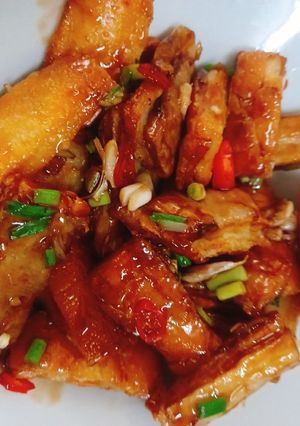 Hình của món Da heo chay cháy tỏi ớt (chay).
