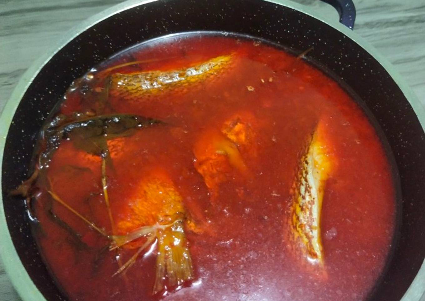 Ism Bidas Ikan Merah