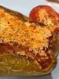 Barcas de Pollo en Pimiento Verde Asadas al aroma de Kebab con Tomate Confitado